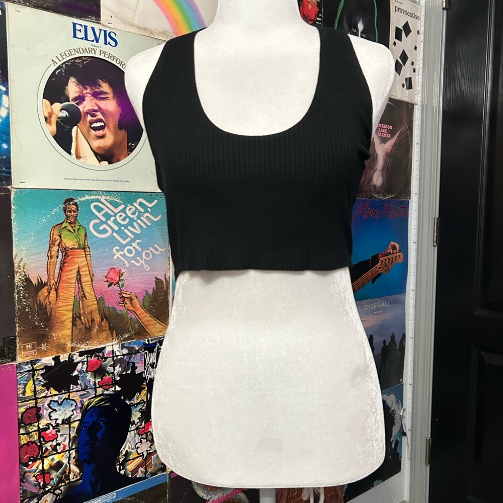 Black halter